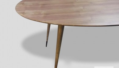 Table ovale