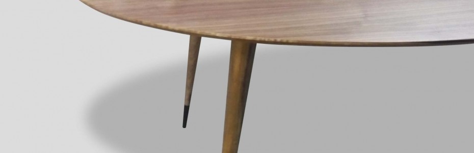 Table ovale