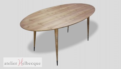 Table ovale