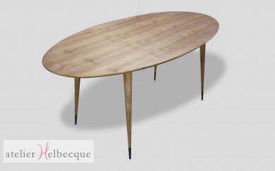 Table ovale